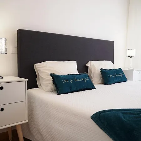 Hotel Sky Villas Boas T2- 6 Pax