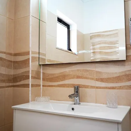 Hotel Sky Villas Boas T2- 6 Pax Albufeira