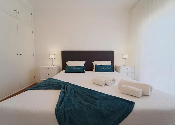 Sky Villas Boas T2- 6 Pax * Albufeira