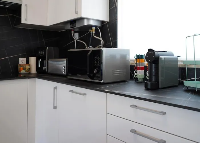 Hotel Sky Villas Boas T2- 6 Pax *