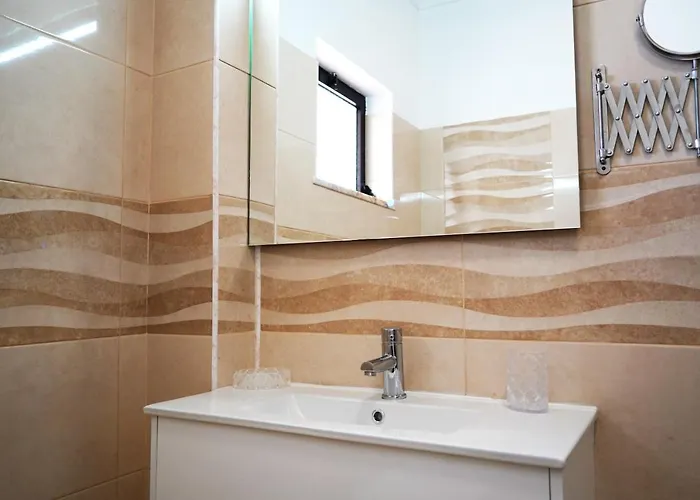 Hotel Sky Villas Boas T2- 6 Pax Albufeira