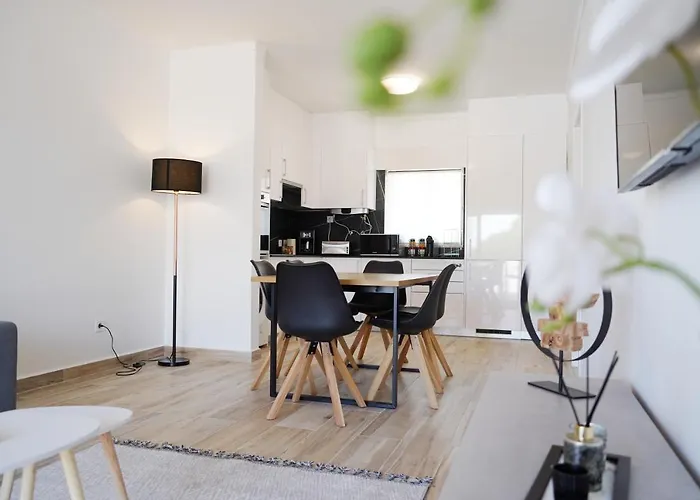 Sky Villas Boas T2- 6 Pax Hotel