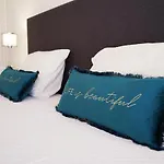 Отель Sky Villas Boas T2- 6 Pax Албуфейра